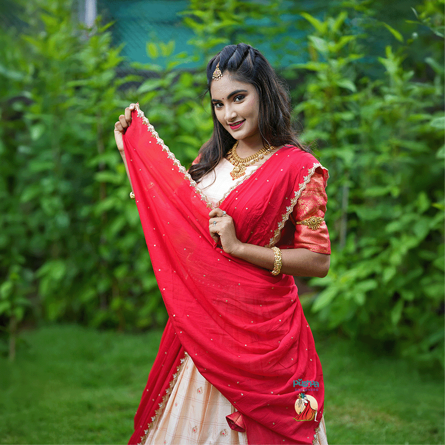Red and Cream Half Sare view 2